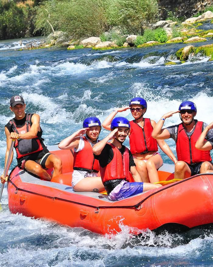 Aile rafting turu