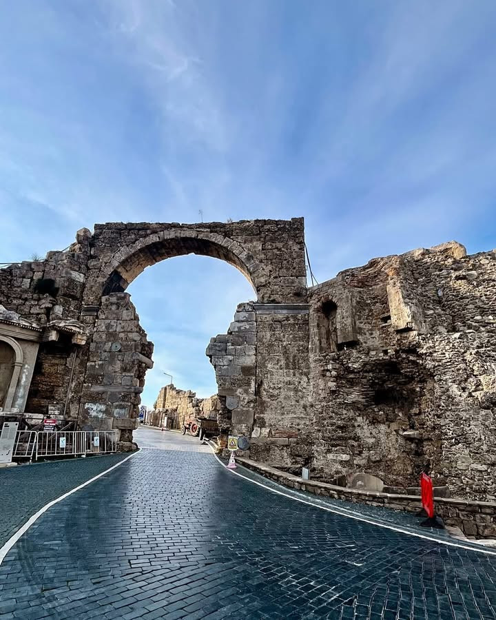 Perge Ancient City Tour From Kadriye